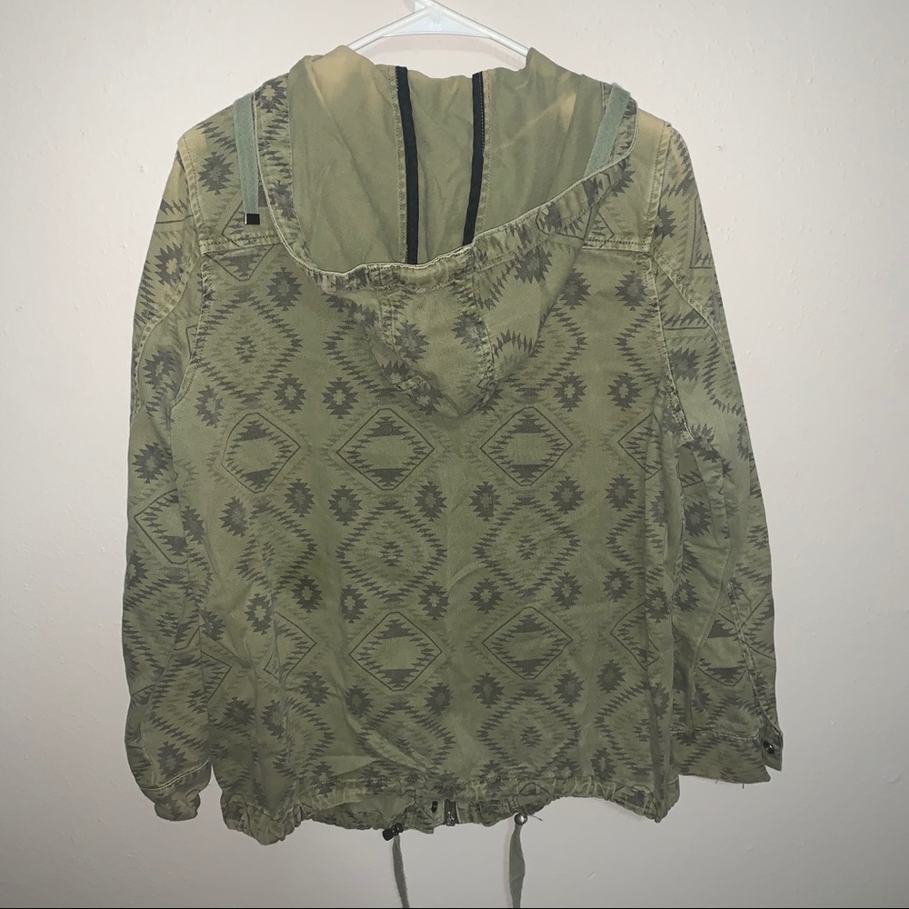 Utility Jacket - Picture 3 of 4